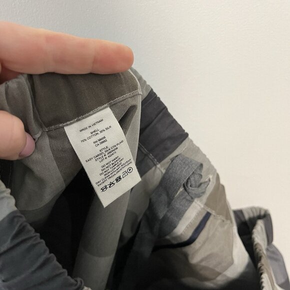 Theory‎ Easy Cargo Pant in Plaid Cotton Silk Multi Women's Size Medium - Picture 6 of 9